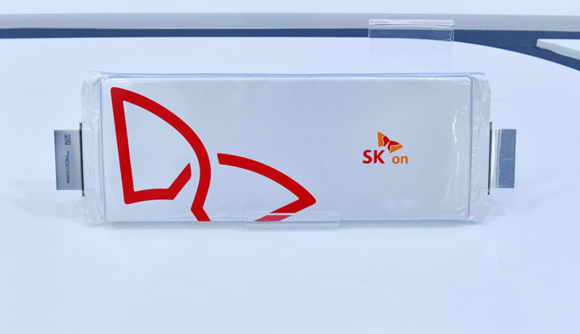 SK On建成全固态电池试点工厂